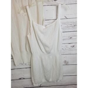 Vtg Damart Lot of 2 Tan White Thermolactyl Thermal Under Tops Size 2 (M/L)
